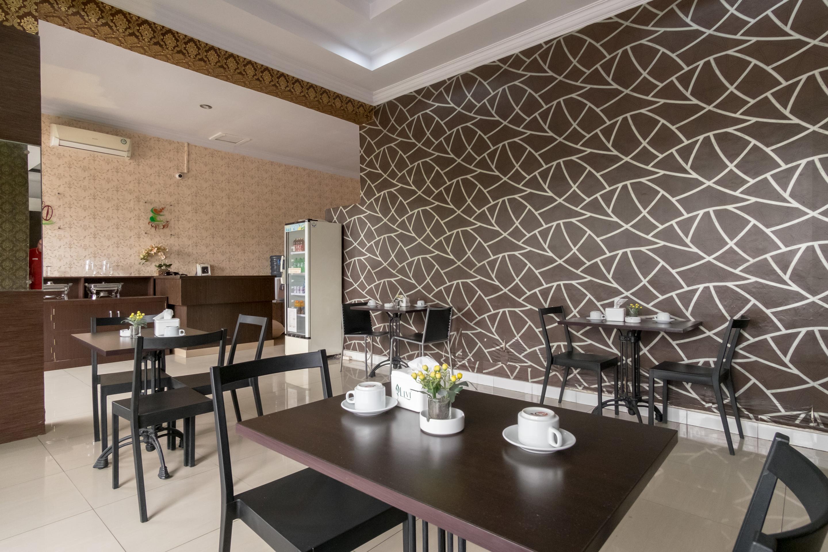 Oyo 741 Hotel Labuhan Raya Μεντάν Εξωτερικό φωτογραφία