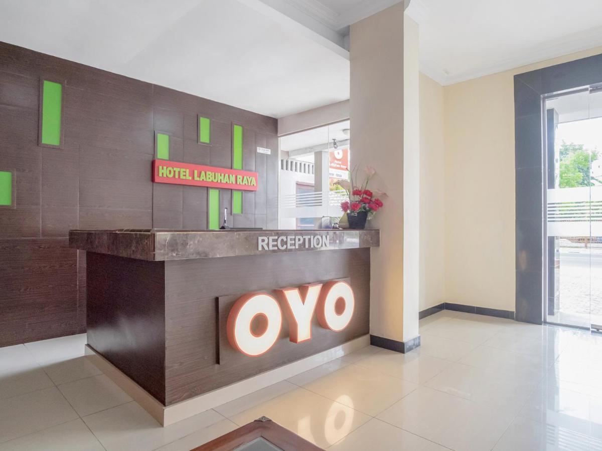 Oyo 741 Hotel Labuhan Raya Μεντάν Εξωτερικό φωτογραφία