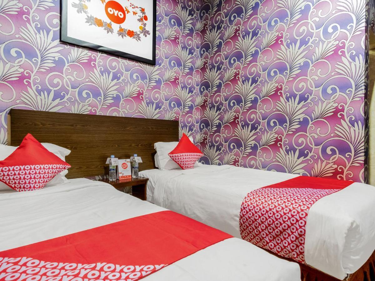 Oyo 741 Hotel Labuhan Raya Μεντάν Εξωτερικό φωτογραφία