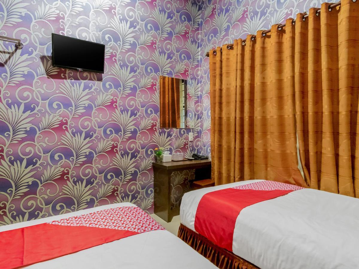 Oyo 741 Hotel Labuhan Raya Μεντάν Εξωτερικό φωτογραφία