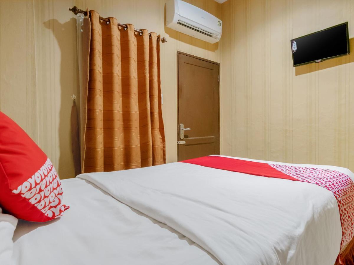 Oyo 741 Hotel Labuhan Raya Μεντάν Εξωτερικό φωτογραφία