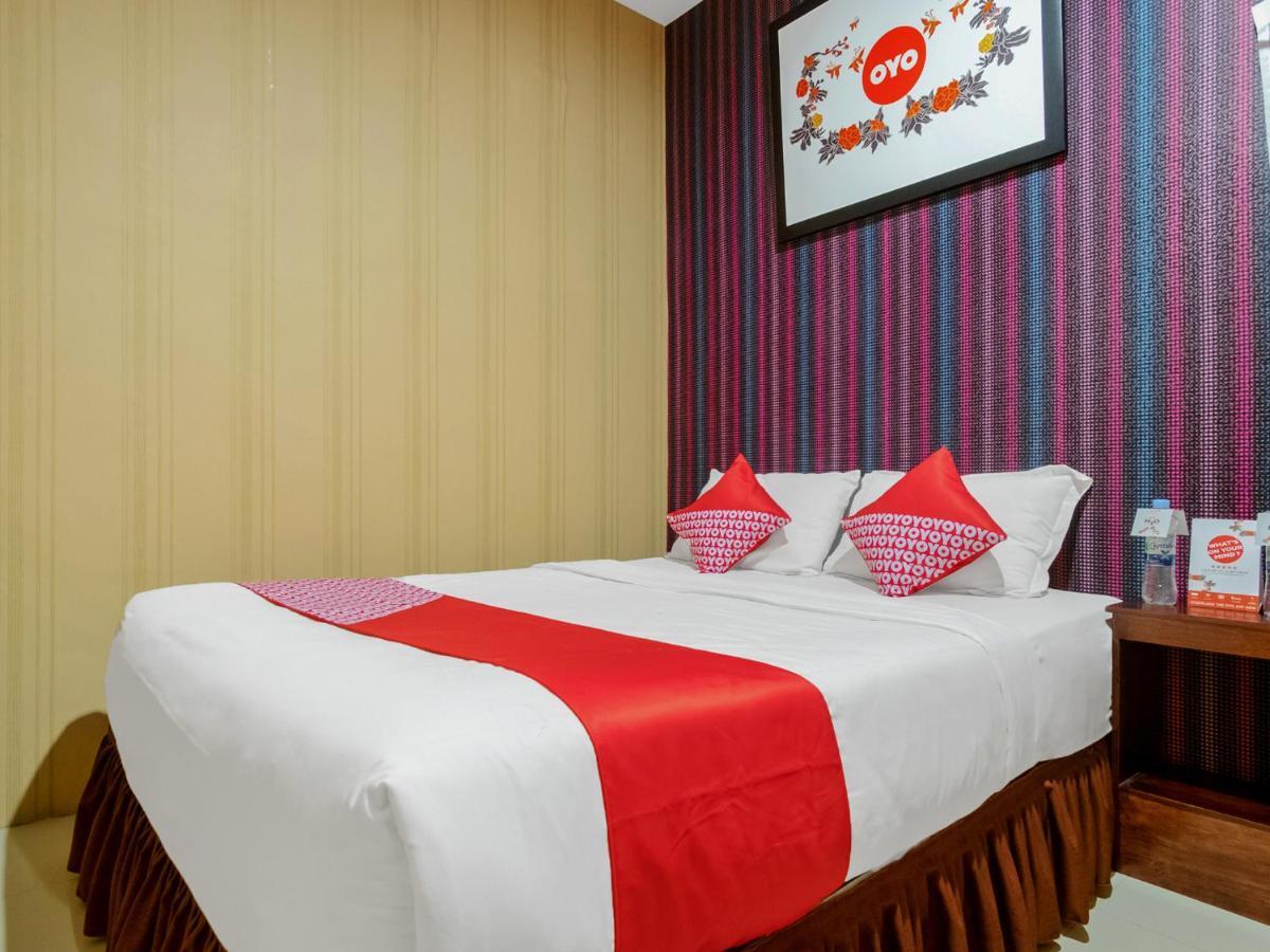 Oyo 741 Hotel Labuhan Raya Μεντάν Εξωτερικό φωτογραφία