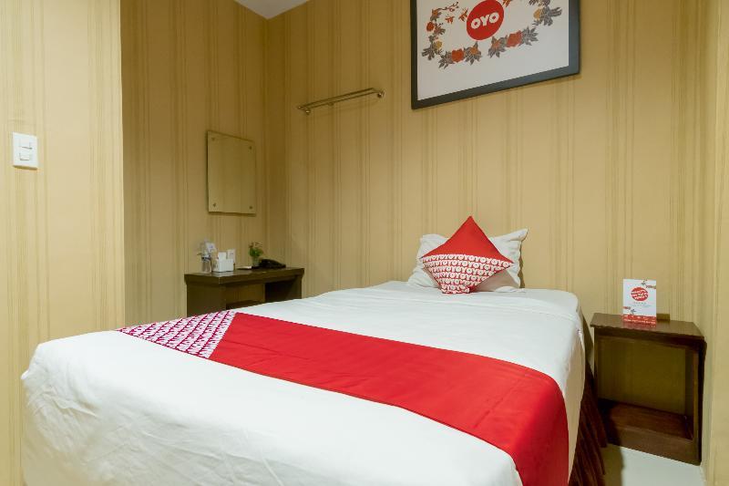 Oyo 741 Hotel Labuhan Raya Μεντάν Εξωτερικό φωτογραφία
