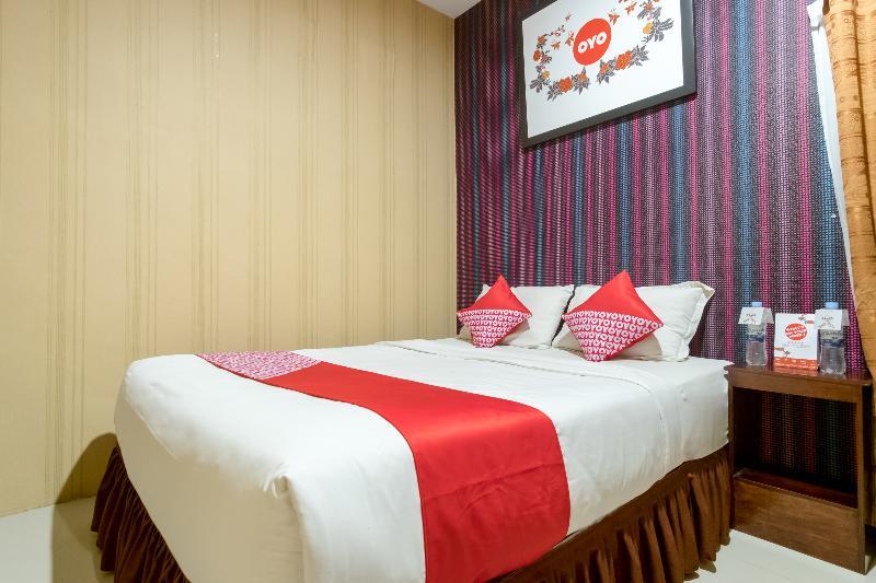 Oyo 741 Hotel Labuhan Raya Μεντάν Εξωτερικό φωτογραφία