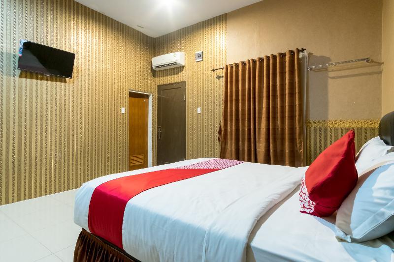 Oyo 741 Hotel Labuhan Raya Μεντάν Εξωτερικό φωτογραφία