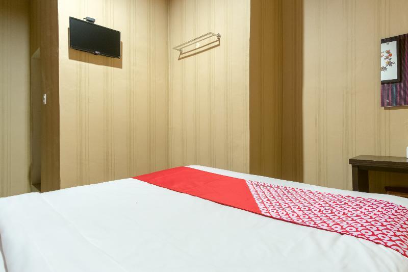 Oyo 741 Hotel Labuhan Raya Μεντάν Εξωτερικό φωτογραφία