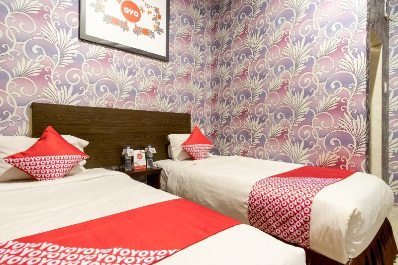 Oyo 741 Hotel Labuhan Raya Μεντάν Εξωτερικό φωτογραφία